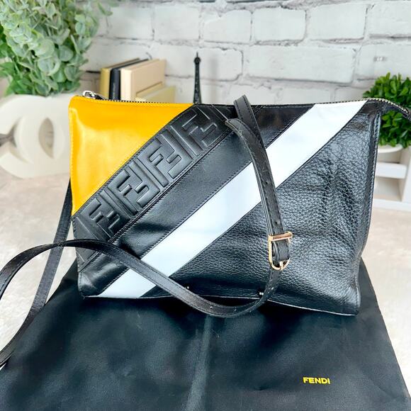 Fendi leather clutch crossbody bag - Picture 1 of 16